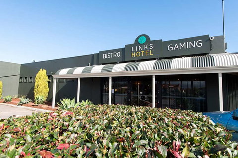 Links Hotel - Accommodation in Bendigo 2