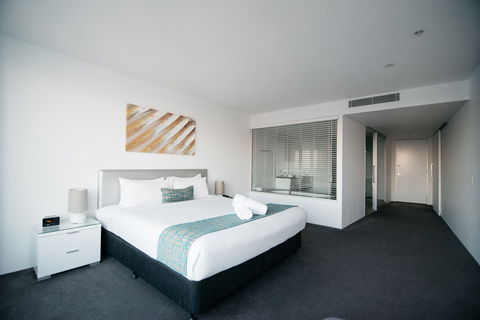 Q1 Resort & Spa - Accommodation in Bendigo 2