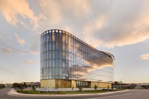 Vibe Hotel Canberra - Accommodation in Bendigo 0