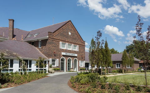 Brassey Hotel - Managed By Doma Hotels - Accommodation in Bendigo 1