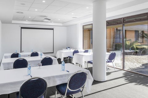 Garden City Hotel, Best Western Signature Collection - Accommodation in Bendigo 21