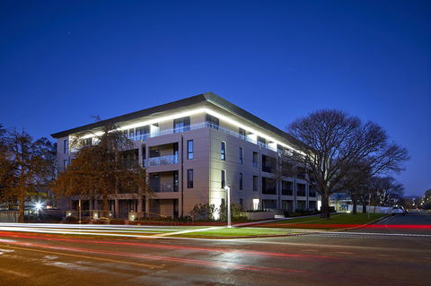 Knightsbridge Canberra - Accommodation in Bendigo 0