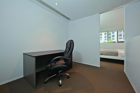 Realm Park 39 Barton ACT - Accommodation in Bendigo 17
