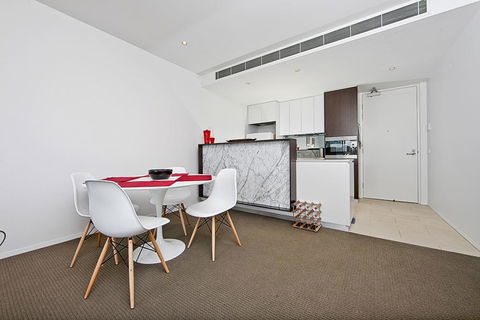Realm Park 39 Barton ACT - Accommodation in Bendigo 12