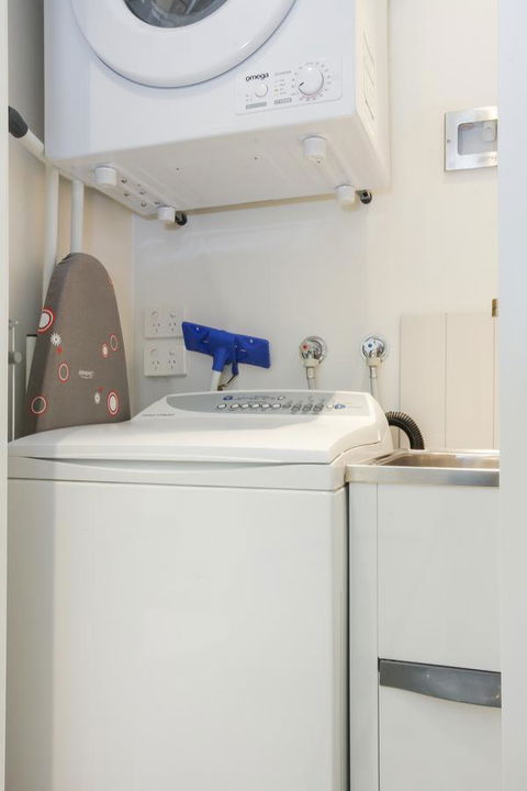 Dockside 4 Kingston ACT - Accommodation in Bendigo 9