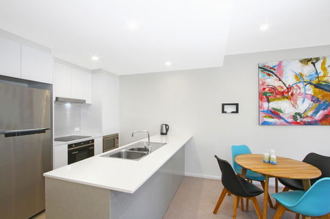 IQ Smart Apartments 704 Braddon ACT - Accommodation in Bendigo 3