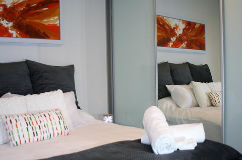 Modern Executive Apt@Barton*1BR*WiFi*Gym*Secure Parking*Canberra - Accommodation in Bendigo 1