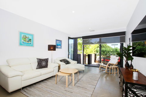 Accommodate Canberra - Parbery - Accommodation in Bendigo 1