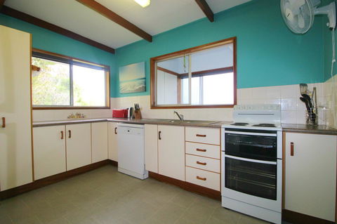 Bally High, 20 Dulconghi Street - Accommodation in Bendigo 11