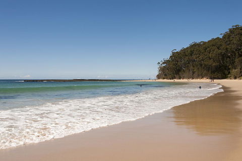 Mollymook Beachfront Penthouse 9 - Accommodation in Bendigo 0