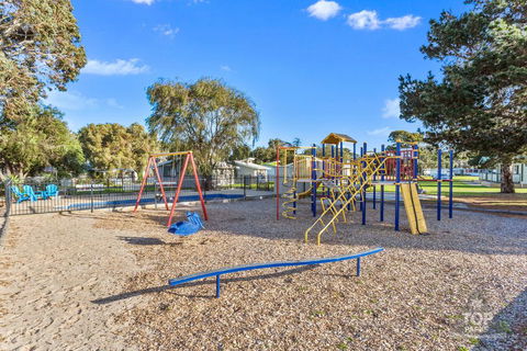 Victor Harbor Holiday Park - Accommodation in Bendigo 44