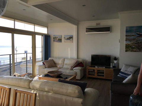 Crystal Blue Apartment - Accommodation in Bendigo 35