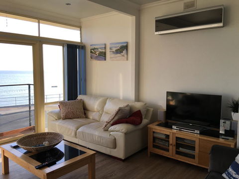 Crystal Blue Apartment - Accommodation in Bendigo 34