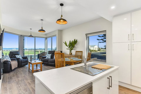 Bonnies Of Beachport - Accommodation in Bendigo 13