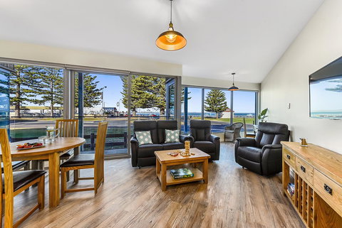 Bonnies Of Beachport - Accommodation in Bendigo 11