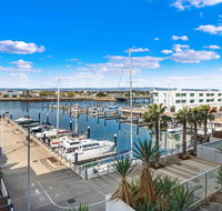 Port Adelaide Executive Waterfront Apartment - Accommodation in Bendigo
