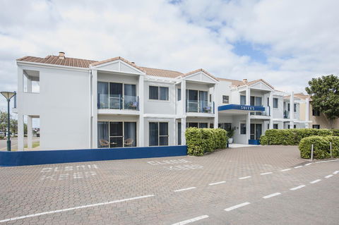 Marina Hotel - Accommodation in Bendigo 19