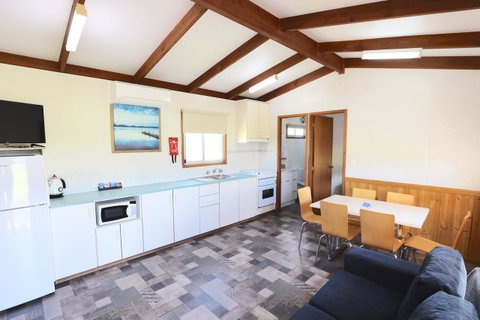Discovery Parks - Robe - Accommodation in Bendigo 26