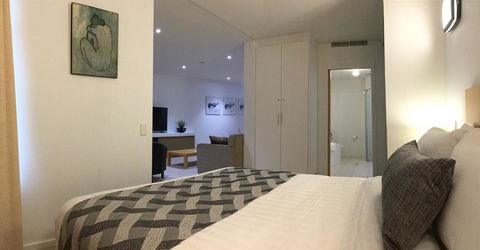 Wallaroo Marina Waterfront Luxe Apartment - Accommodation in Bendigo 12