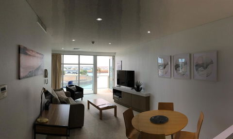 Wallaroo Marina Waterfront Luxe Apartment - Accommodation in Bendigo 1