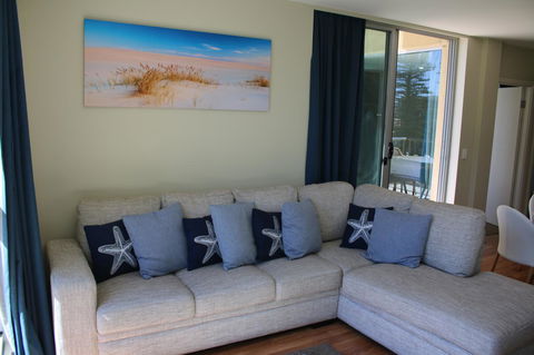 Beachside Luxury Apartments One & Two Bedroom In Beachfront Oaks Pier Building - Accommodation in Bendigo 14