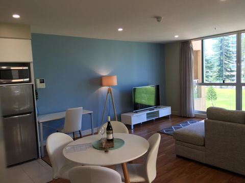 Beachside Luxury Apartments One & Two Bedroom In Beachfront Oaks Pier Building - Accommodation in Bendigo 19