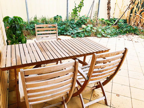 Beautiful Garden House - Accommodation in Bendigo 22