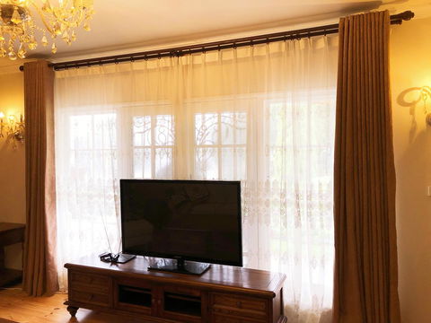 Beautiful Garden House - Accommodation in Bendigo 6