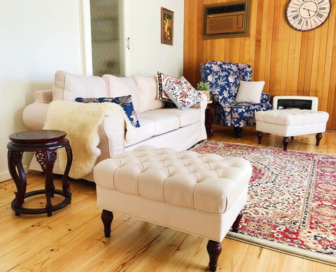 Beautiful Garden House - Accommodation in Bendigo 0