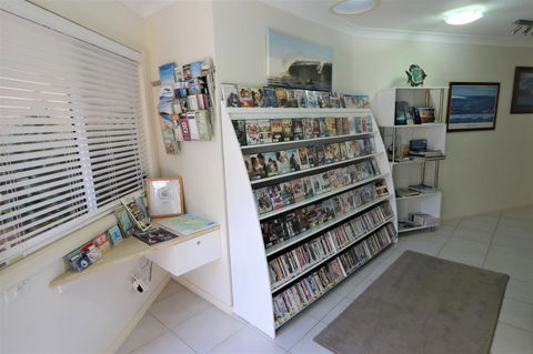 Mollymook Beach Waterfront - Accommodation in Bendigo 15