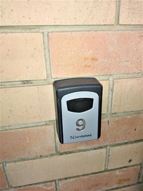 Hi 5 Glenelg Studio Apartment - Accommodation in Bendigo 13