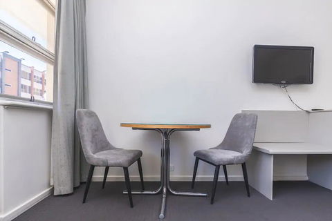 Hi 5 Glenelg Studio Apartment - Accommodation in Bendigo 4