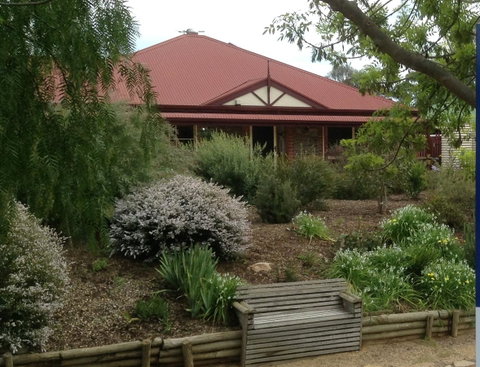 Frog Song At Willunga - Accommodation in Bendigo 1