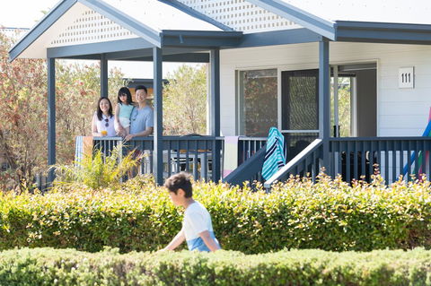 The Retreat West Beach Parks - Accommodation in Bendigo 6