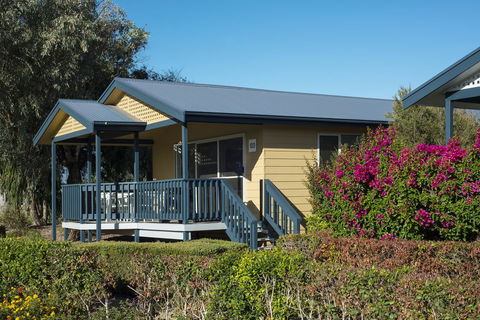 The Retreat West Beach Parks - Accommodation in Bendigo 12