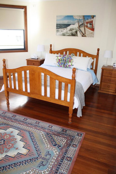 Serenity On Narrabeen Beach - 1Bdr Beachside Retreat - Accommodation in Bendigo 4