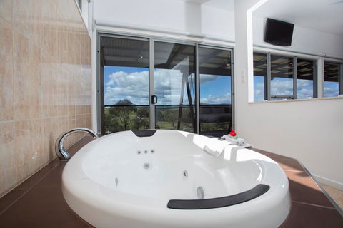 Barossa Pavilions & Glasshouse - Accommodation in Bendigo 3
