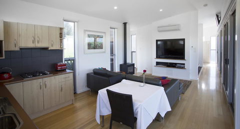 Barossa Pavilions & Glasshouse - Accommodation in Bendigo 6