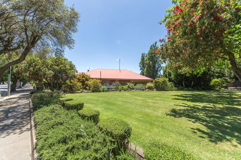 Tanunda\'s Magpie House - Accommodation in Bendigo 30