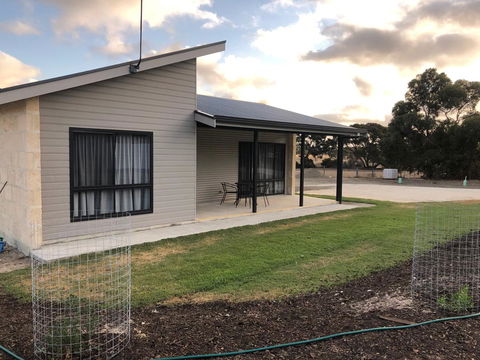 Jalilla Village - Accommodation in Bendigo 2
