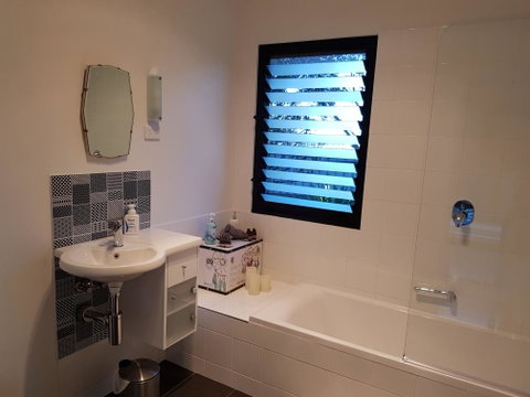 Sinclair Eco House - Accommodation in Bendigo 25
