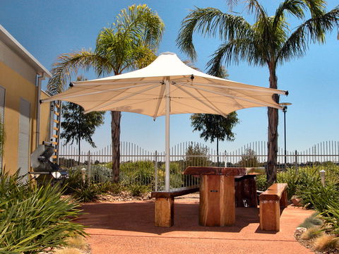 Majestic Oasis Apartments - Accommodation in Bendigo 6