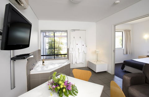 Majestic Oasis Apartments - Accommodation in Bendigo 14