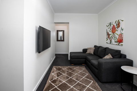 Bay 10 - Suites And Apartments - Accommodation in Bendigo 2