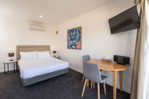 Bay 10 - Suites And Apartments - Accommodation in Bendigo 8
