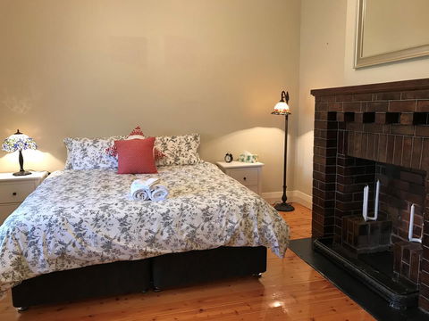 Ambrosia Holiday Home - Accommodation in Bendigo 2