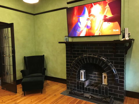 Ambrosia Holiday Home - Accommodation in Bendigo 11