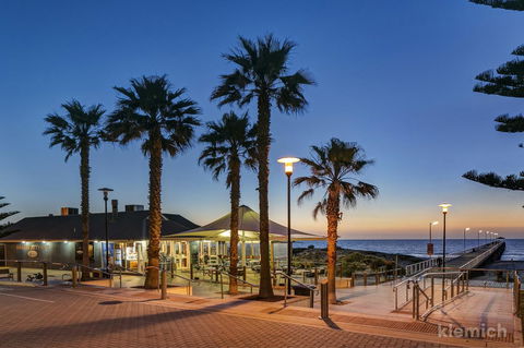 The Beach House @ Grange - Accommodation in Bendigo 3