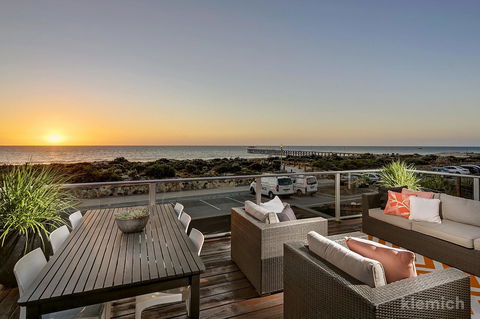The Beach House @ Grange - Accommodation in Bendigo 0