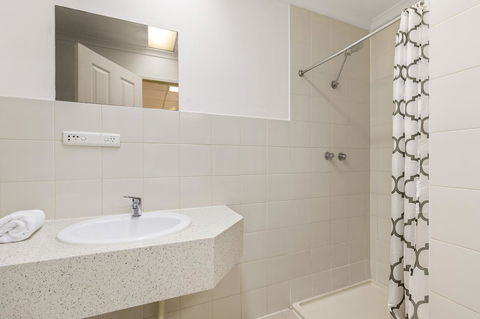 Cosmo On Bank - Accommodation in Bendigo 13